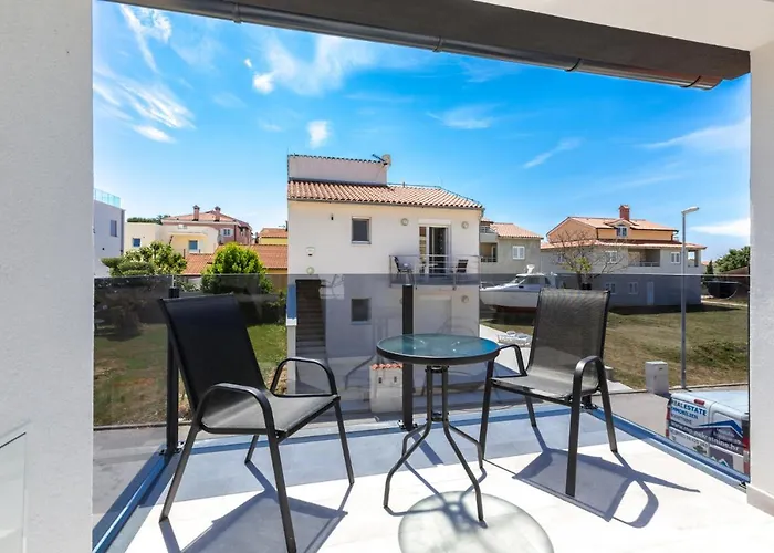 Vrdoljak Apartman *